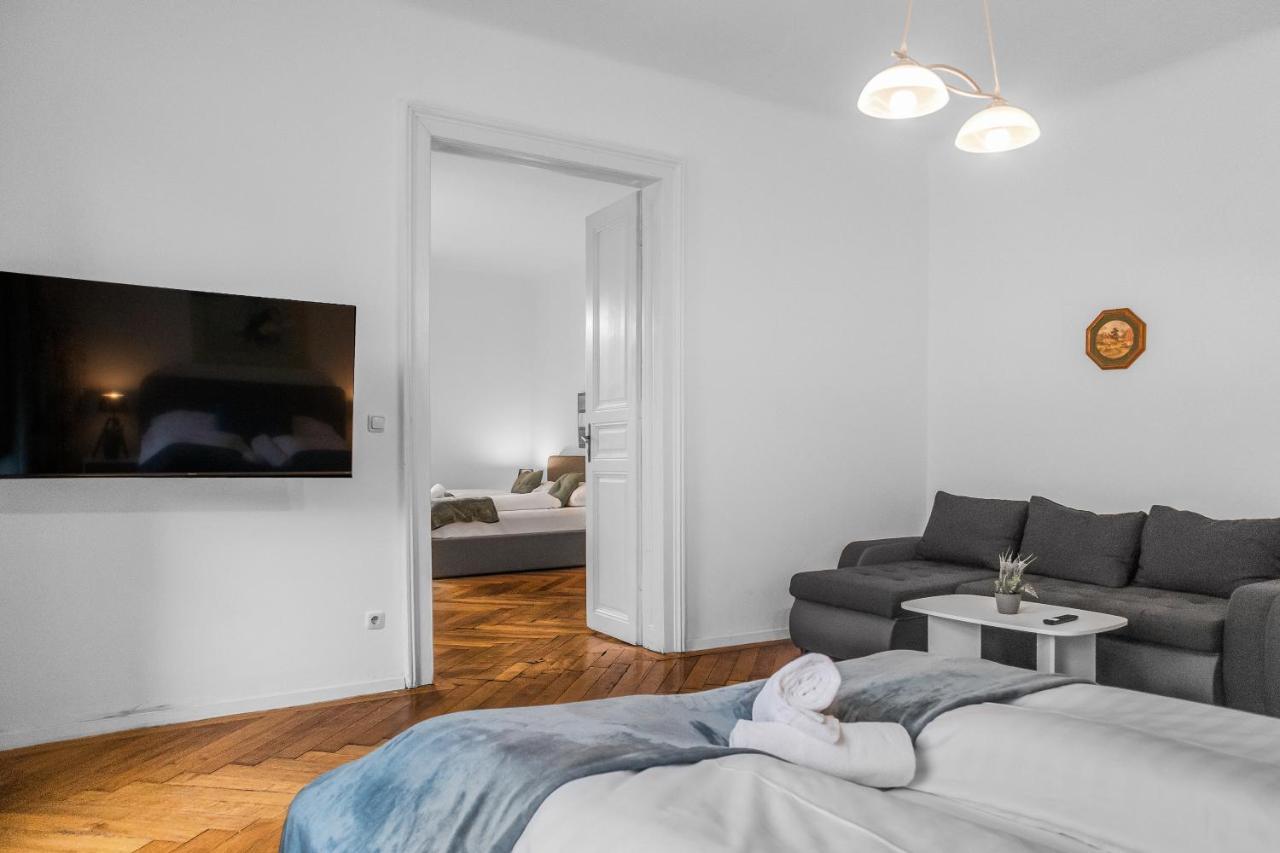Roomy 2Br Apt. Near Akh -Perfect For Longstays Vienna Exterior photo